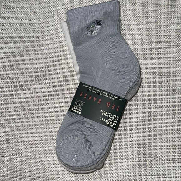 Ted Baker Blue Gray White High Quarter Crew Floral Embroidery Stretch Socks 3pk - Picture 10 of 12